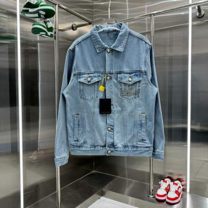 Picture of LV Sweater Suits _SKULVsz46-52M-2XLhgntx0841191